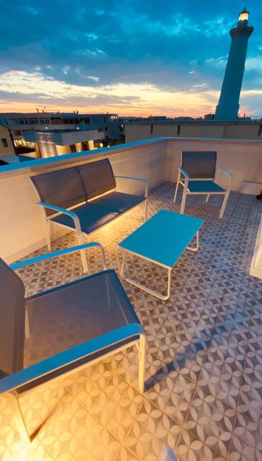 Sotto Il Faro Apartment Torre Canne Exterior foto
