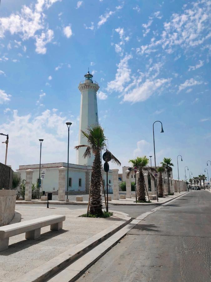 Sotto Il Faro Apartment Torre Canne Exterior foto